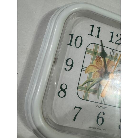 VTG Ingraham Wall Clock with Floral Design WORKS - Picture 5 of 5